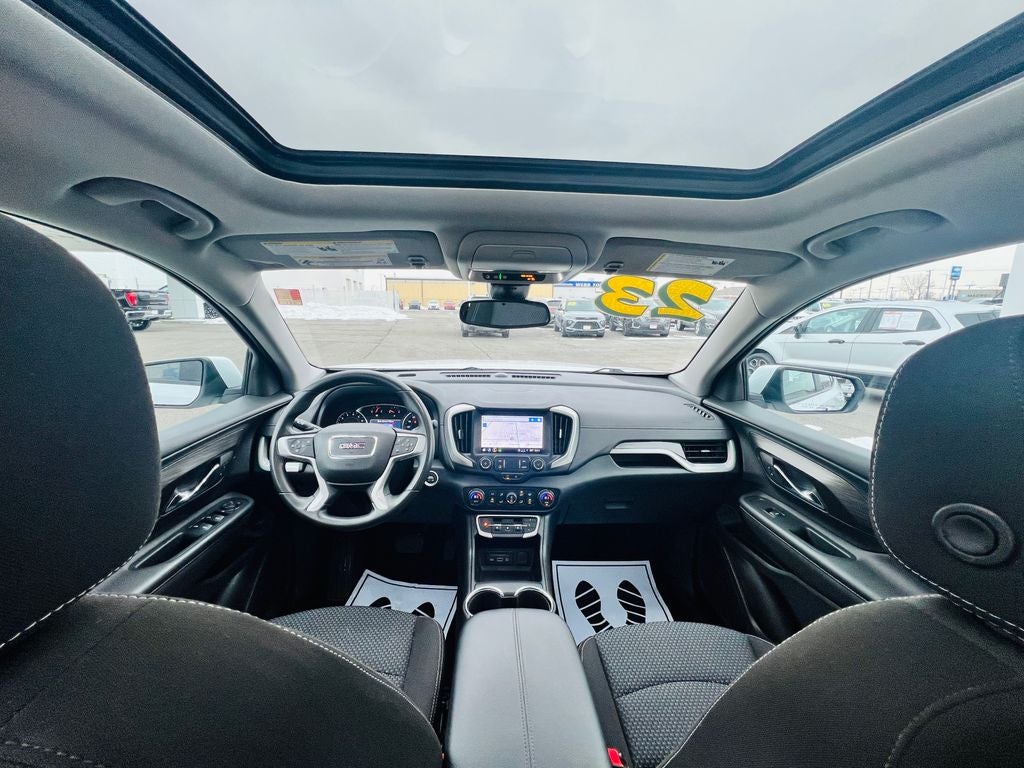 2023 GMC Terrain SLE