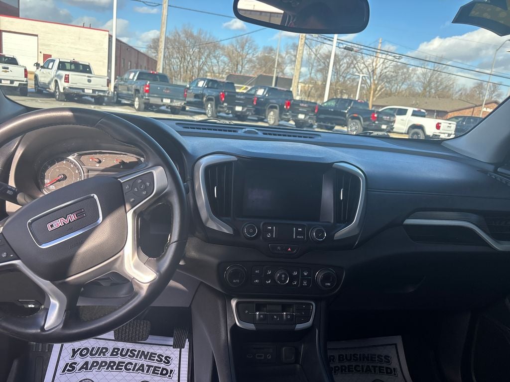 2022 GMC Terrain SLT