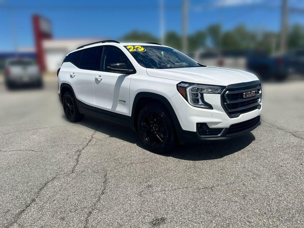 2023 GMC Terrain AT4