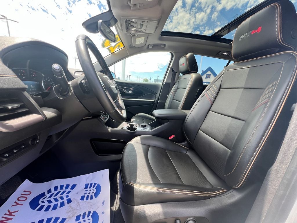 2023 GMC Terrain AT4