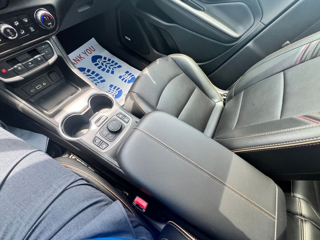 2023 GMC Terrain AT4