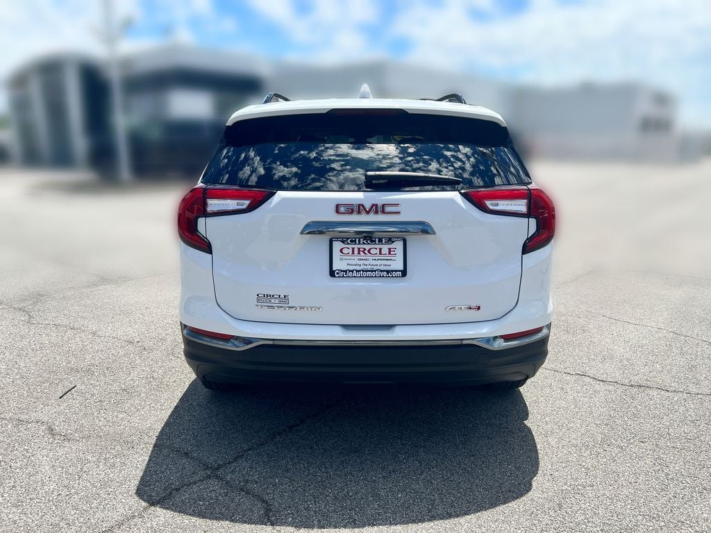 2023 GMC Terrain AT4