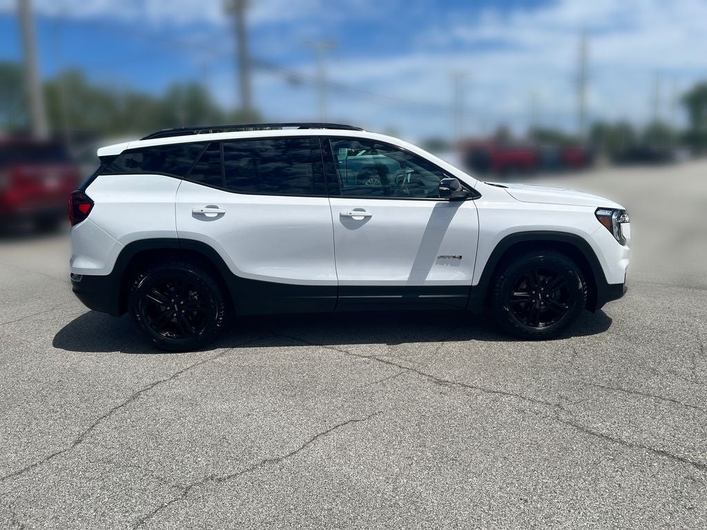 2023 GMC Terrain AT4
