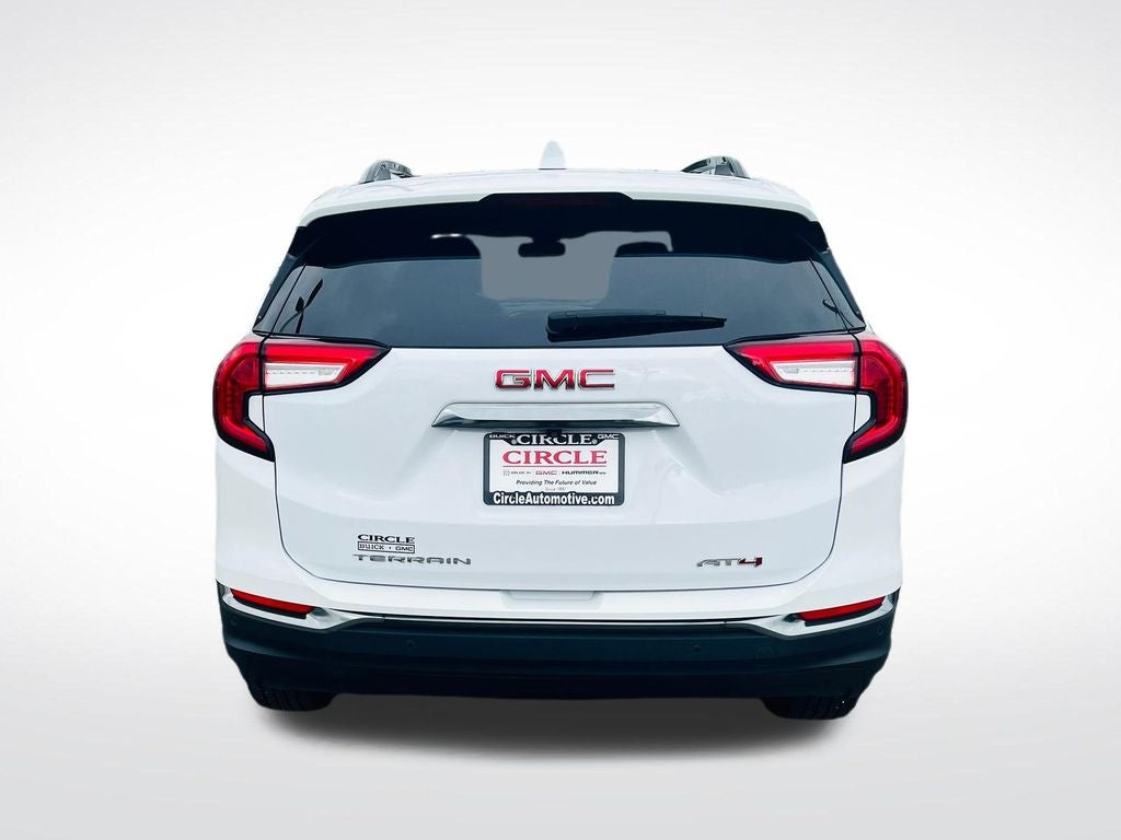 2023 GMC Terrain AT4