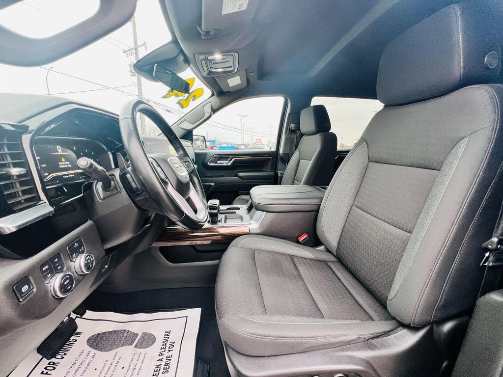 2024 GMC Sierra 1500 Elevation