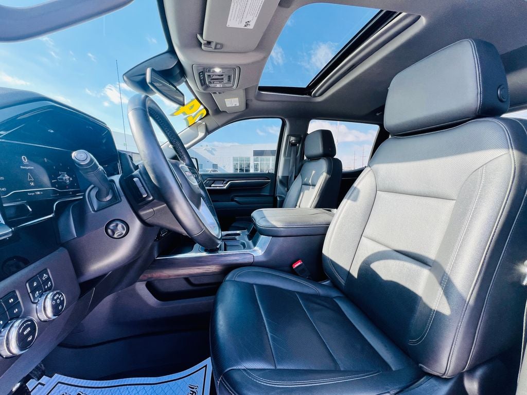 2024 GMC Sierra 1500 SLT