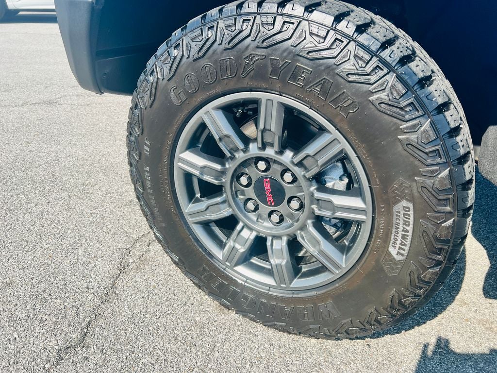 2024 GMC Sierra 1500 AT4X