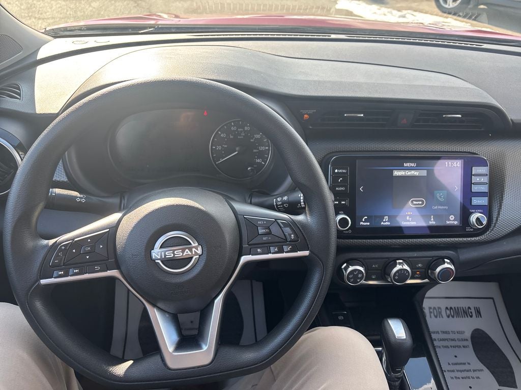 2023 Nissan Kicks SV