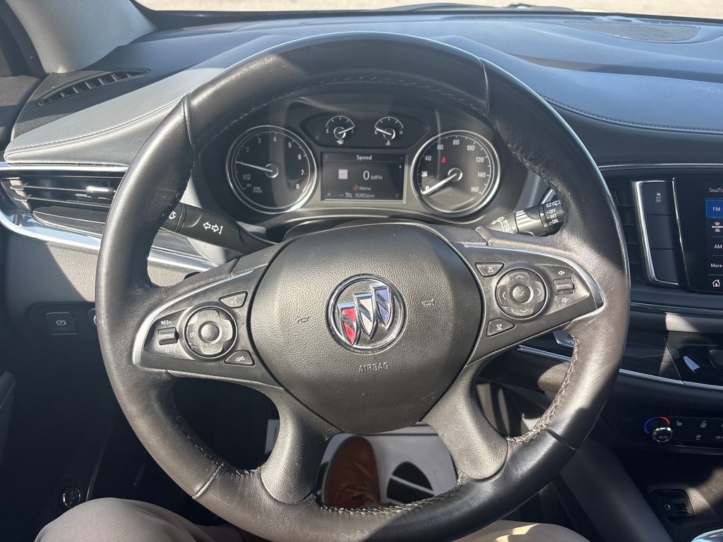 2020 Buick Enclave Essence