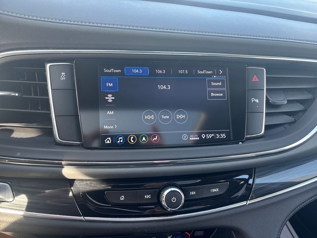 2020 Buick Enclave Essence