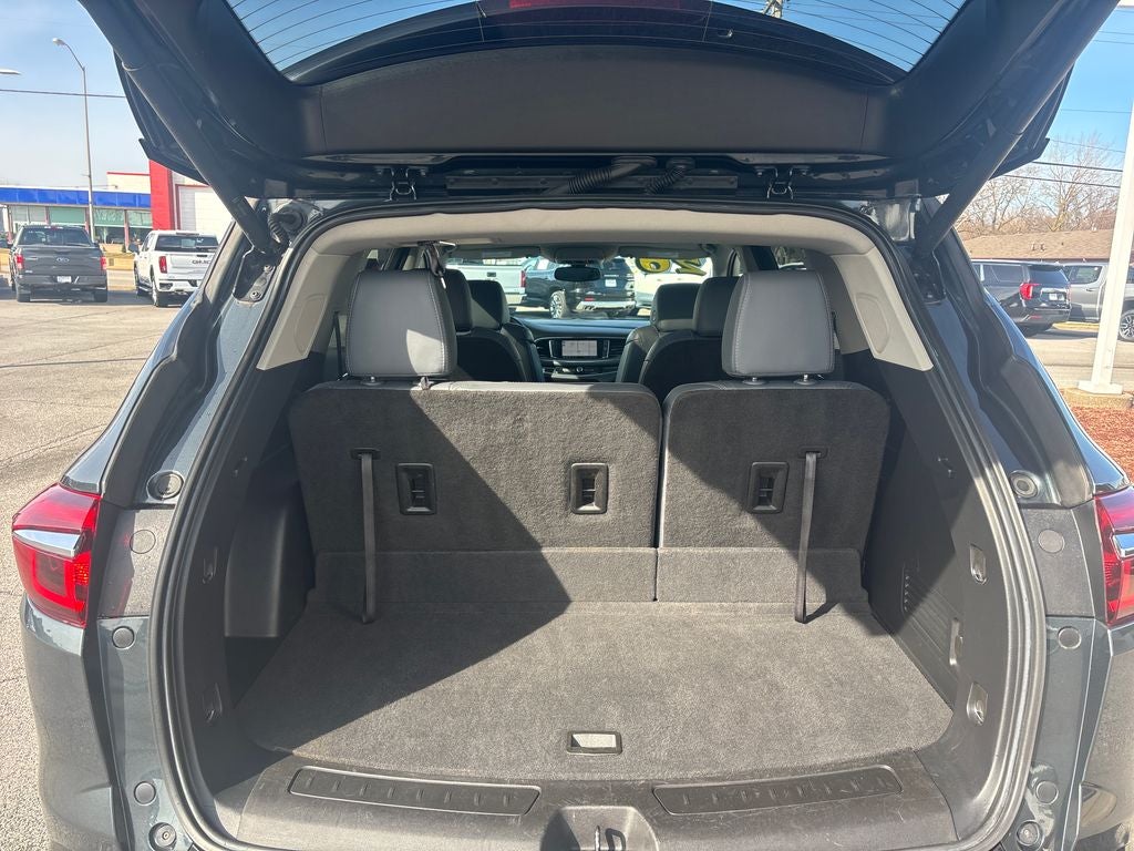 2020 Buick Enclave Essence