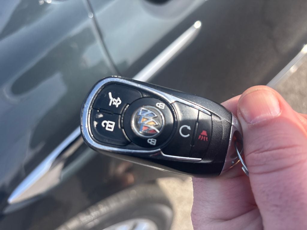 2020 Buick Enclave Essence