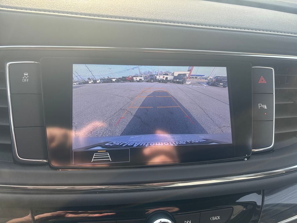 2021 Buick Enclave Essence