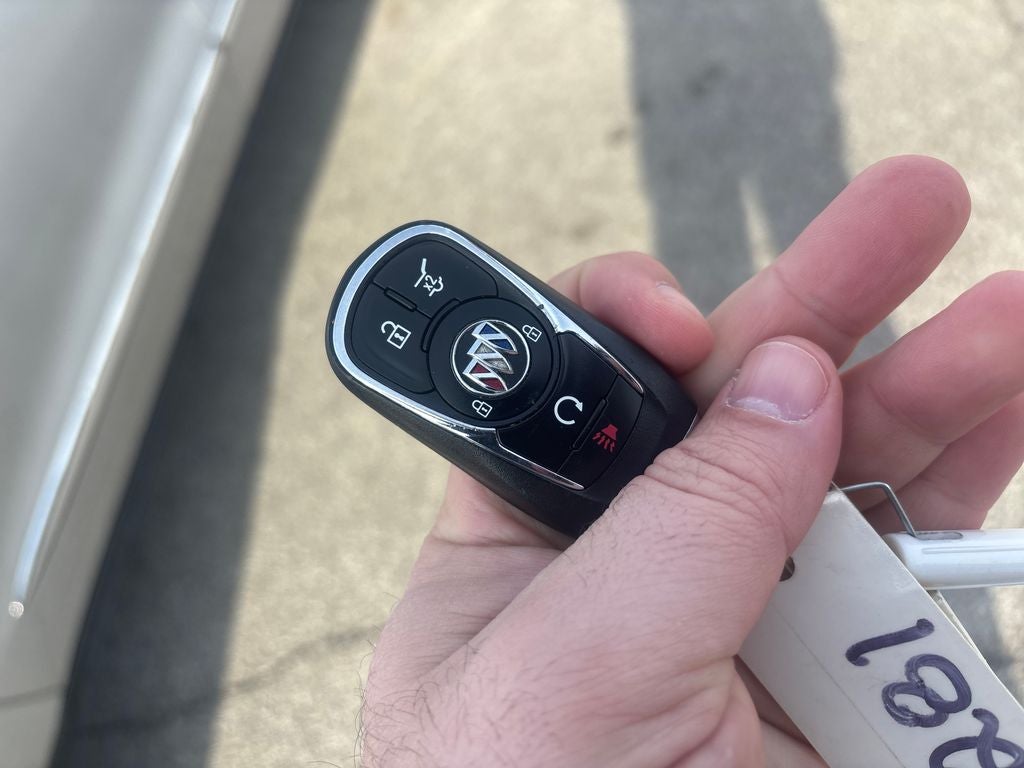 2021 Buick Enclave Essence