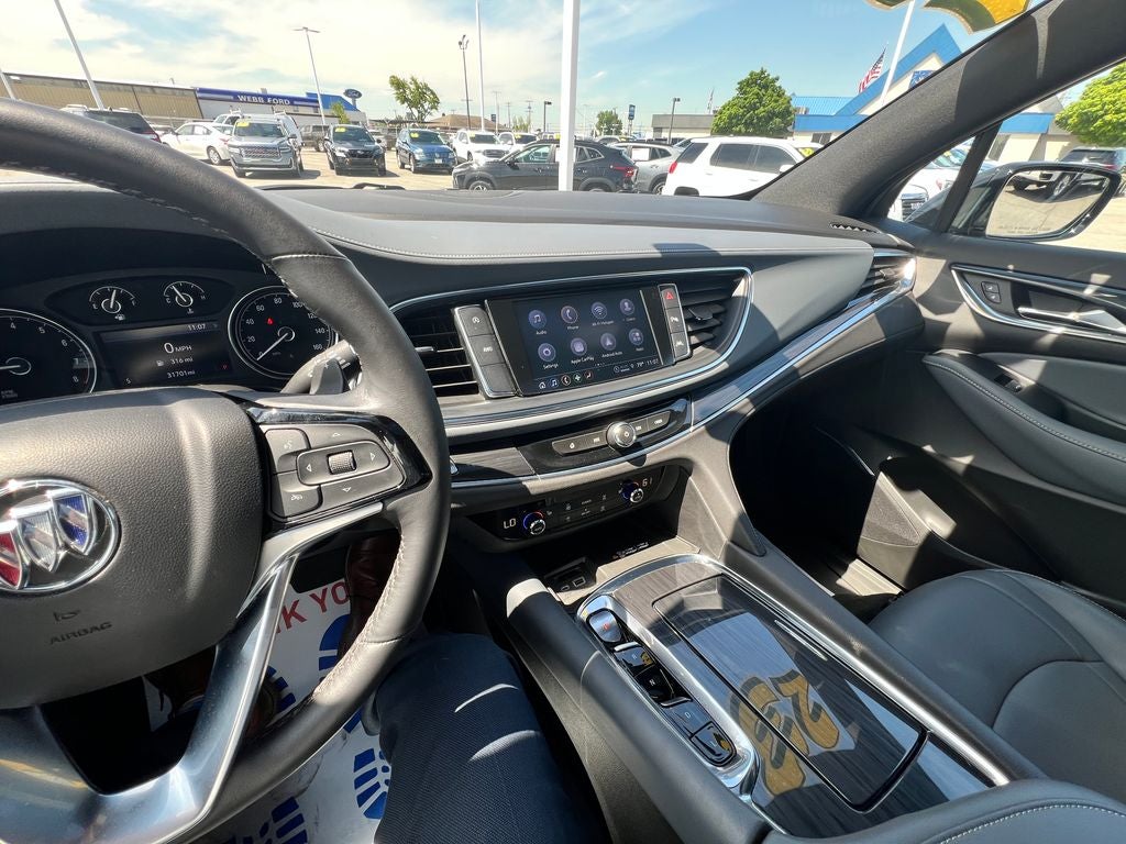 2023 Buick Enclave Essence