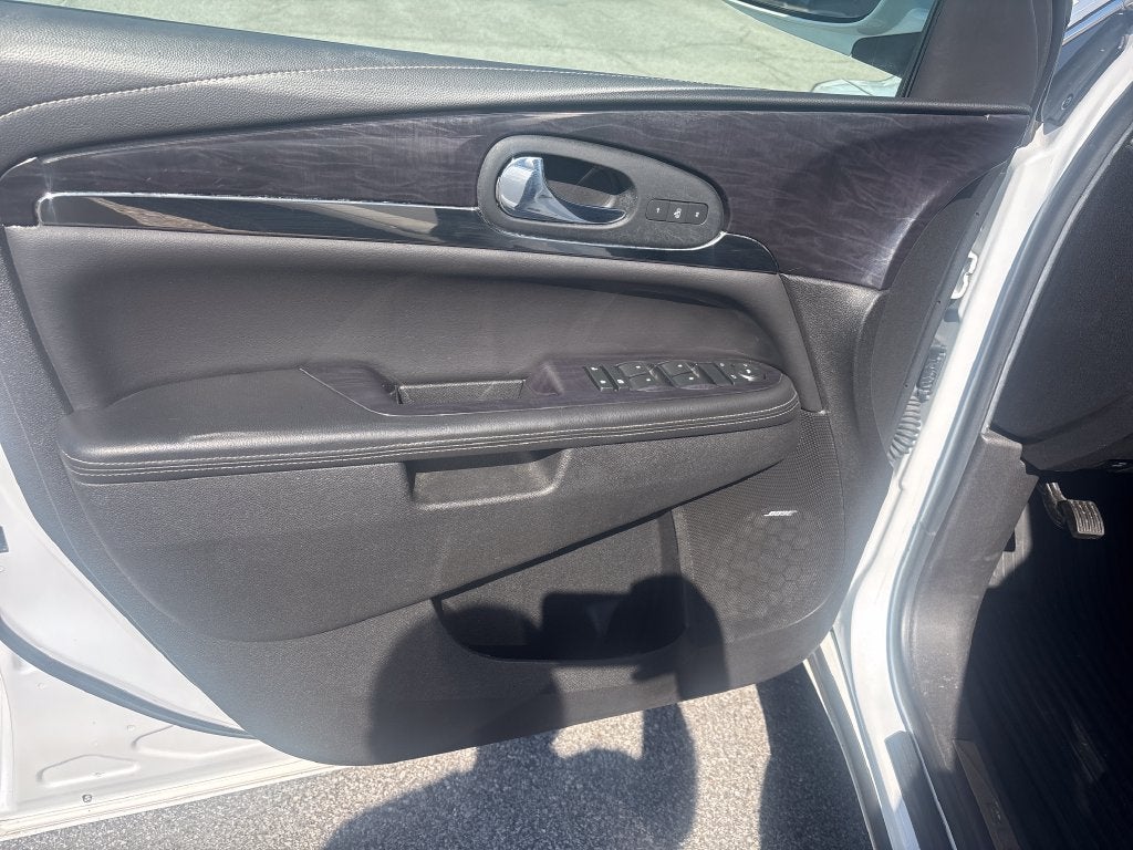 2017 Buick Enclave Leather Group