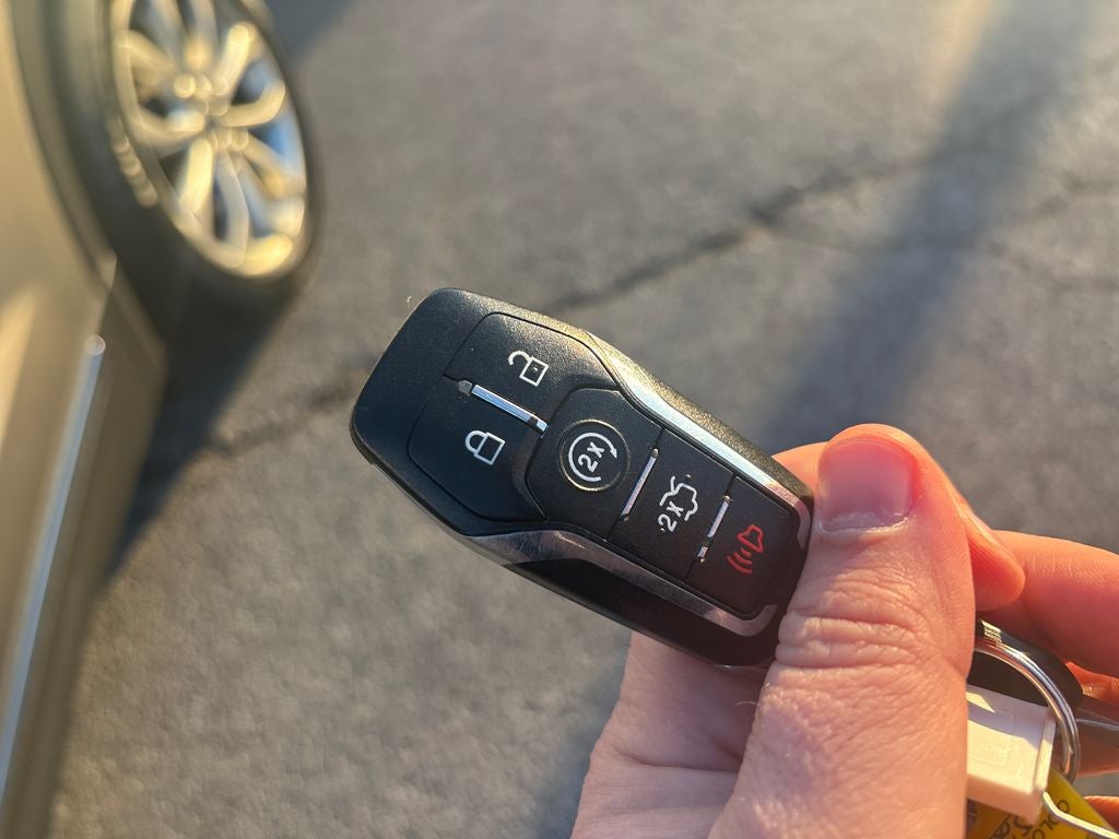 2016 Lincoln MKC Select