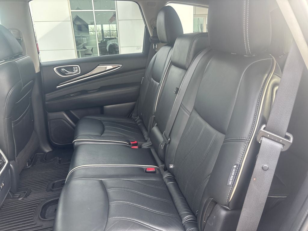 2019 INFINITI QX60 LUXE