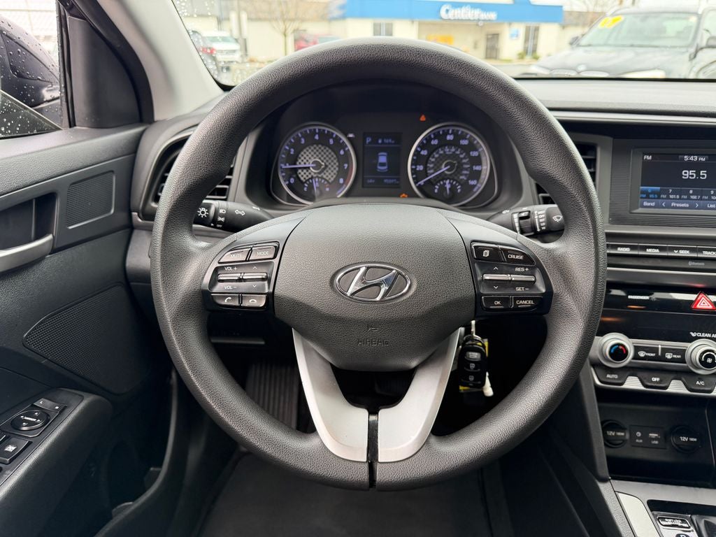2020 Hyundai Elantra SE
