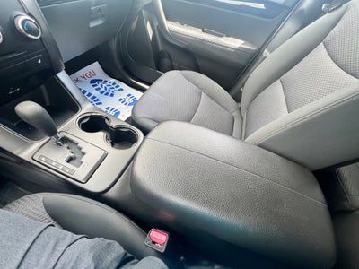 2012 Kia Sorento LX