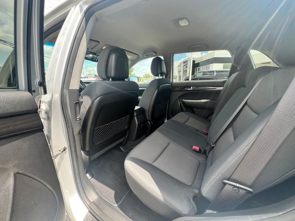 2012 Kia Sorento LX