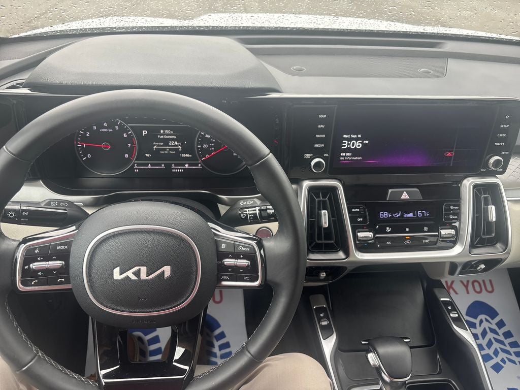2022 Kia Sorento S