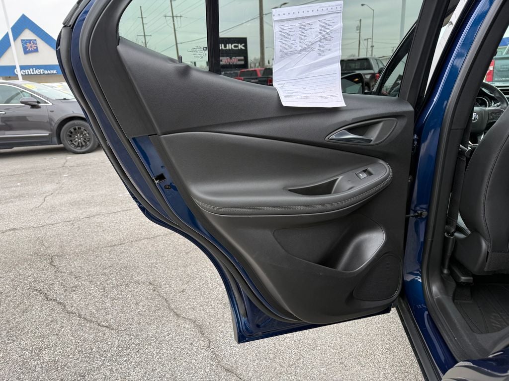 2023 Buick Encore GX Essence