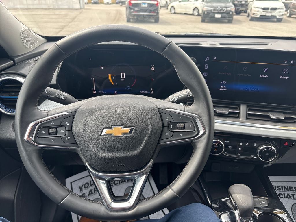 2025 Chevrolet Trax LT