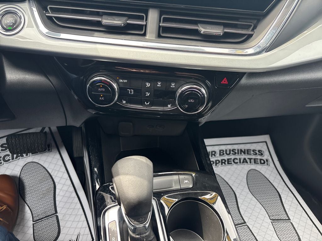 2025 Chevrolet Trax LT