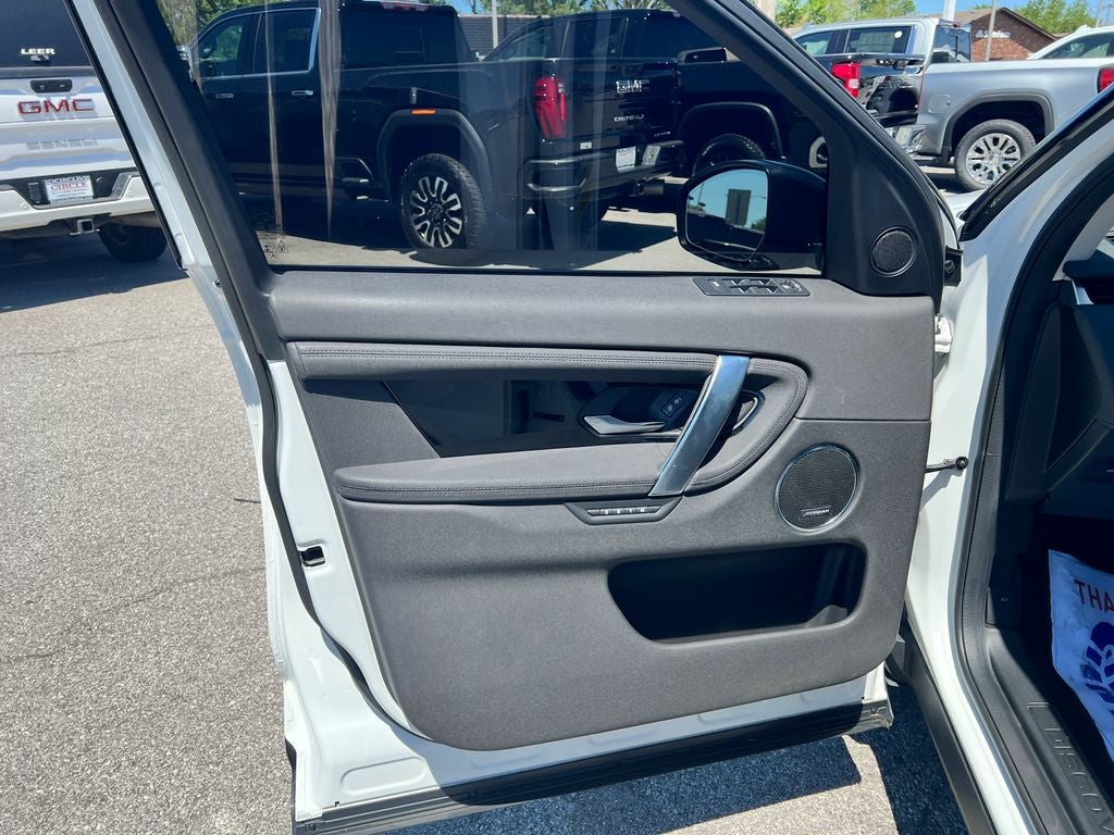 2020 Land Rover Discovery Sport Standard