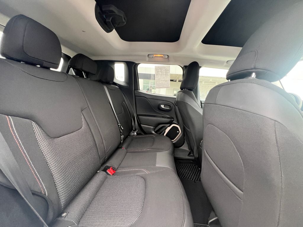 2016 Jeep Renegade Latitude 75th Anniversary Edition
